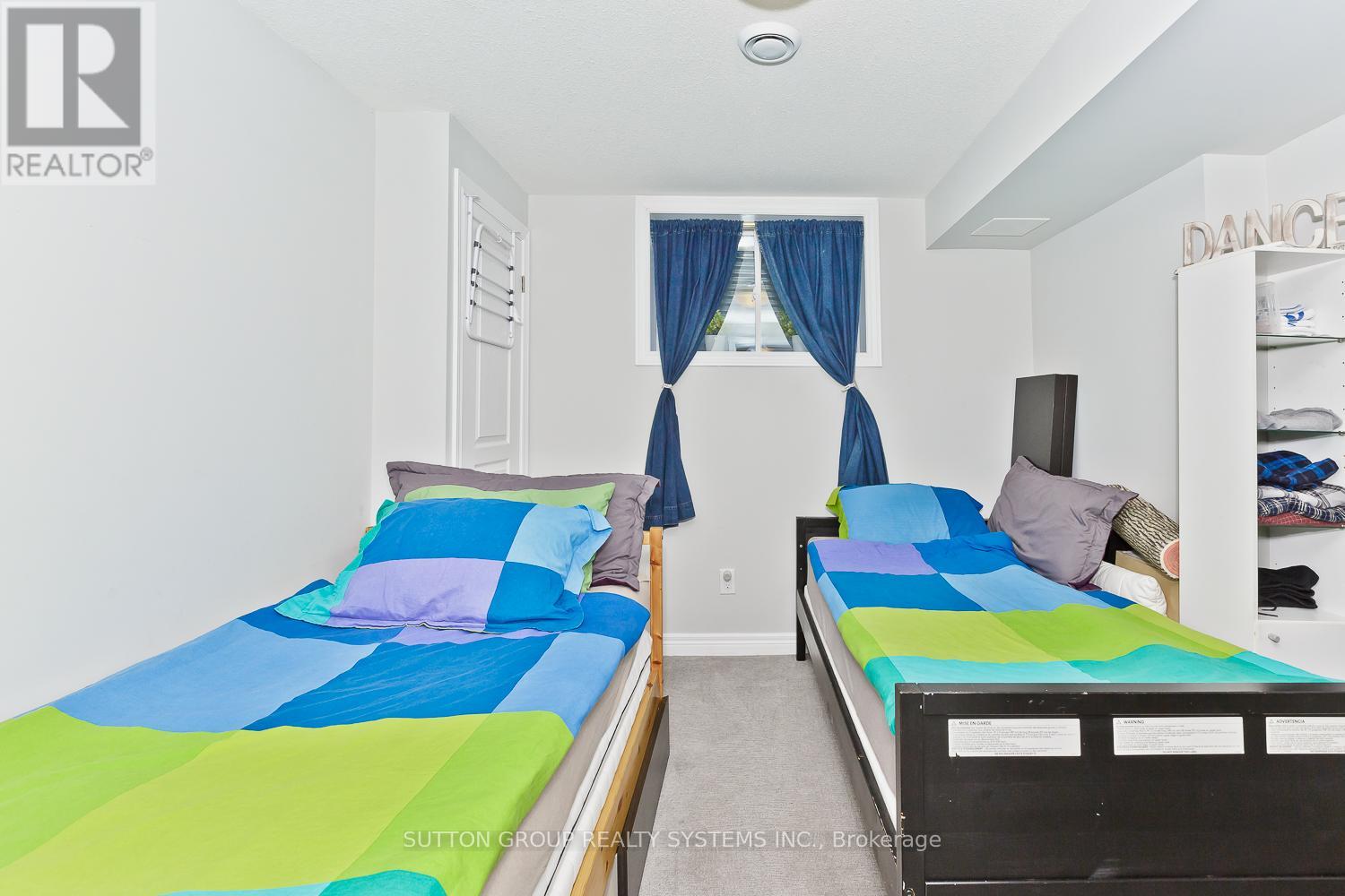 50 - 7768 Ascot Circle, Niagara Falls, Ontario  L2H 3P9 - Photo 31 - X12186770