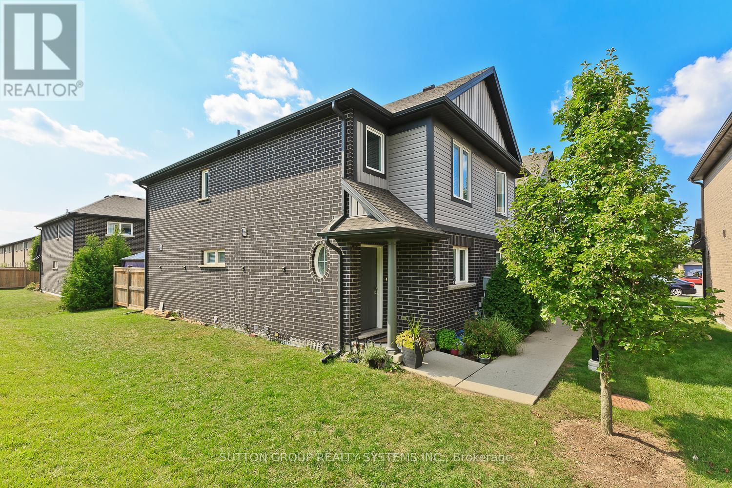 50 - 7768 Ascot Circle, Niagara Falls, Ontario  L2H 3P9 - Photo 42 - X12186770
