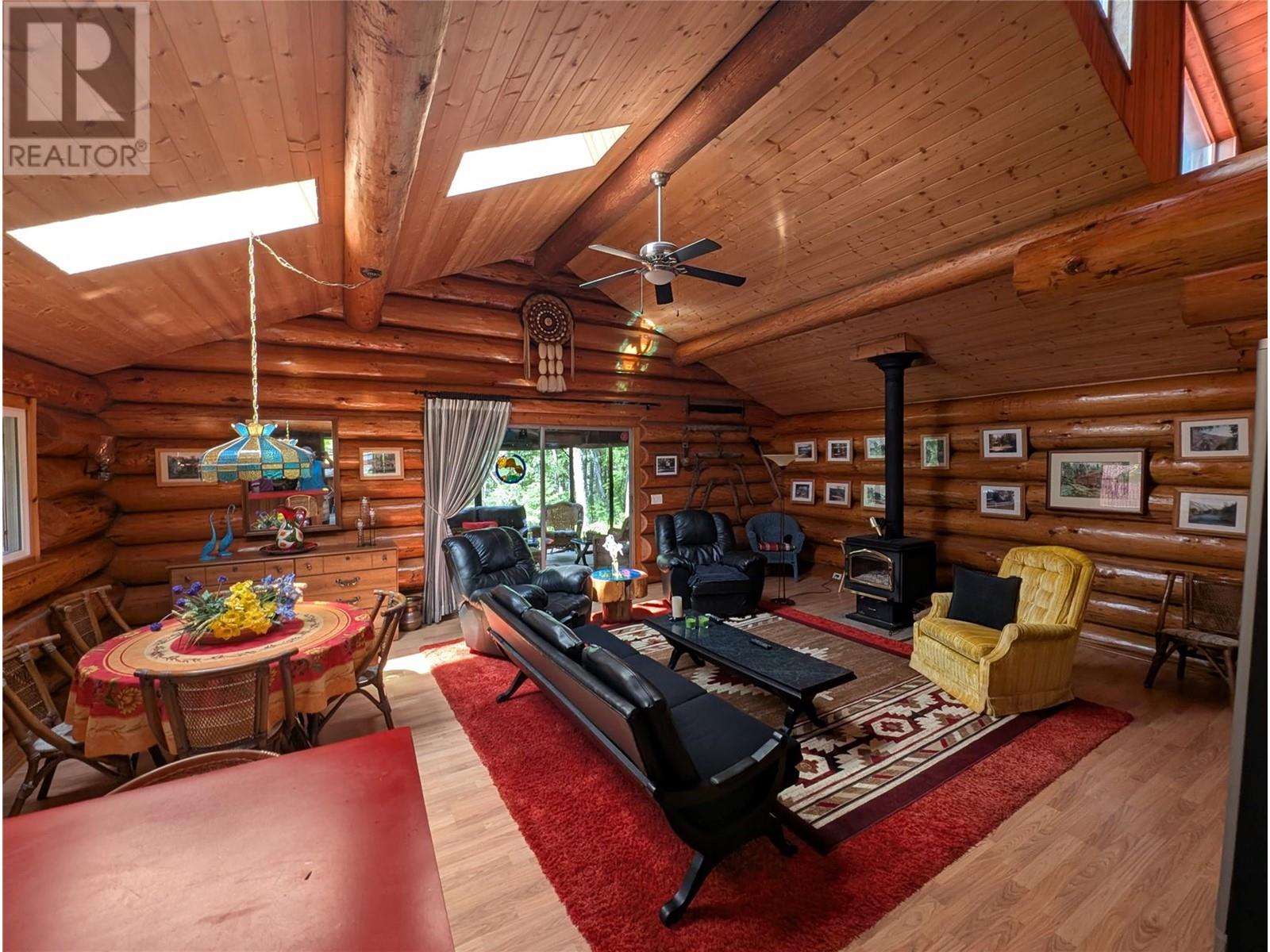 1363 Bourne Crescent, Seymour Arm, BC V0E2V2