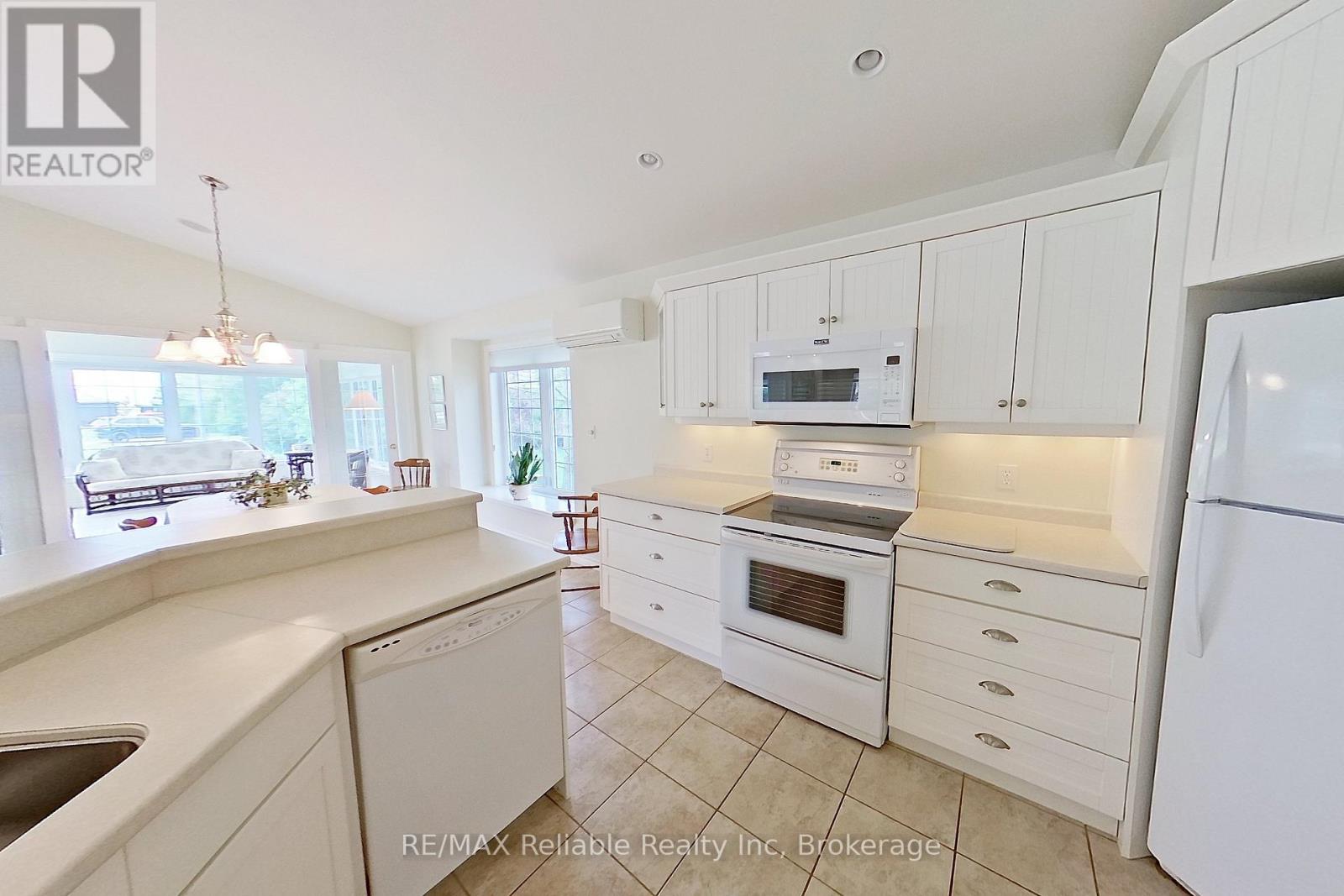 74318 Homestead Heights Drive, Bluewater (Stanley), Ontario  N0M 2T0 - Photo 17 - X12186807