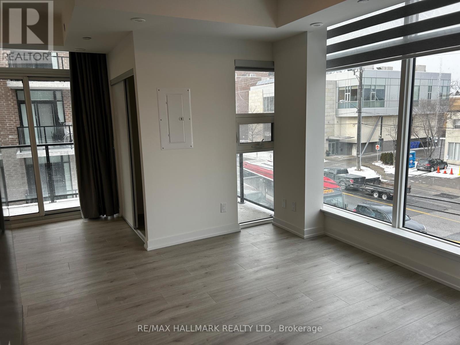 3rd Floor - 35-851 Sheppard Avenue W, Toronto, Ontario  M3H 0G2 - Photo 6 - C12186790