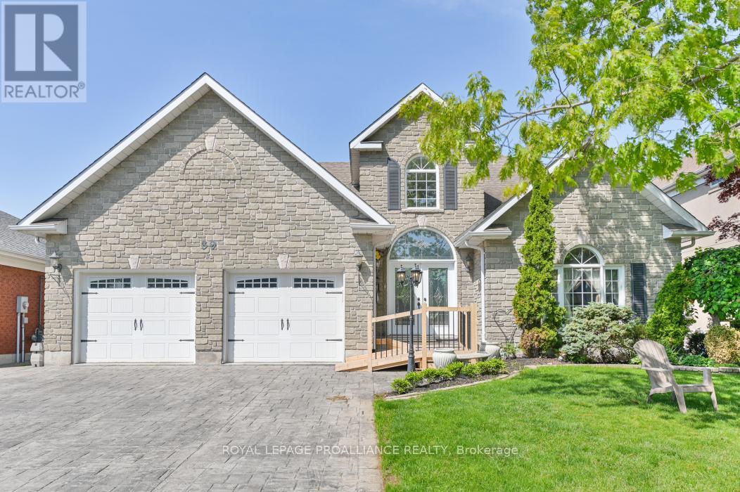 39 Grosvenor Drive, Belleville, Ontario K8P 5K3 - Photo 1 - X12096929