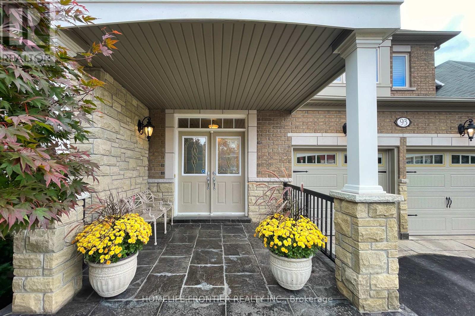 Property at 93 ROUTLEDGE DRIVE image 3