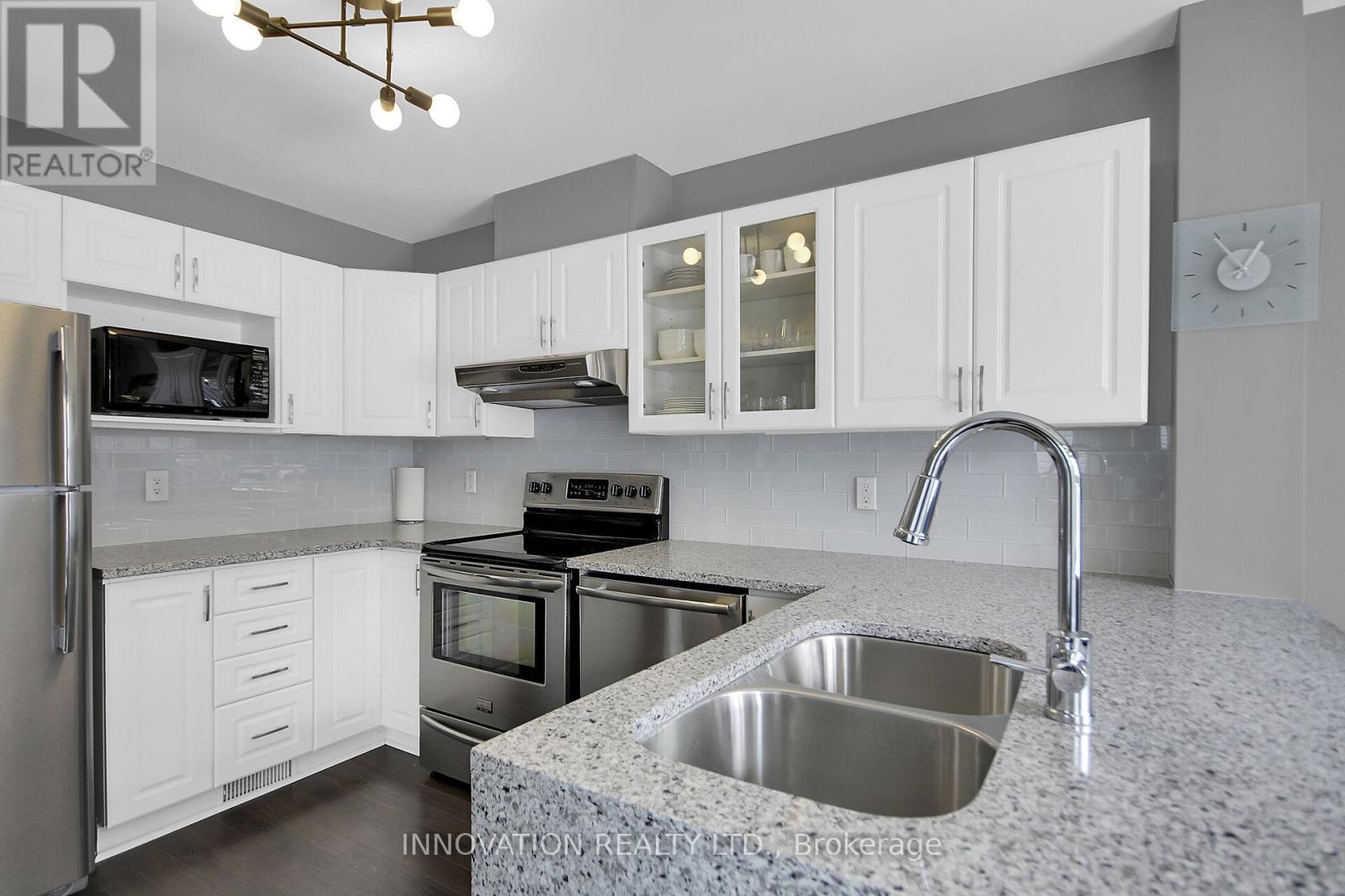 109 Blackdome Crescent, Ottawa, Ontario  K2T 1B1 - Photo 13 - X12171511