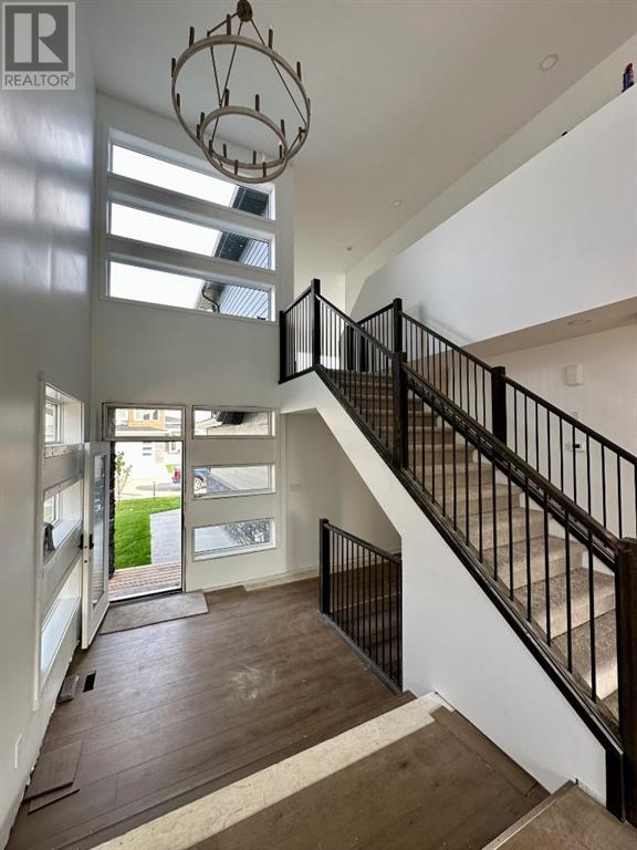Property at 332 Rivergrove Chase W image 3