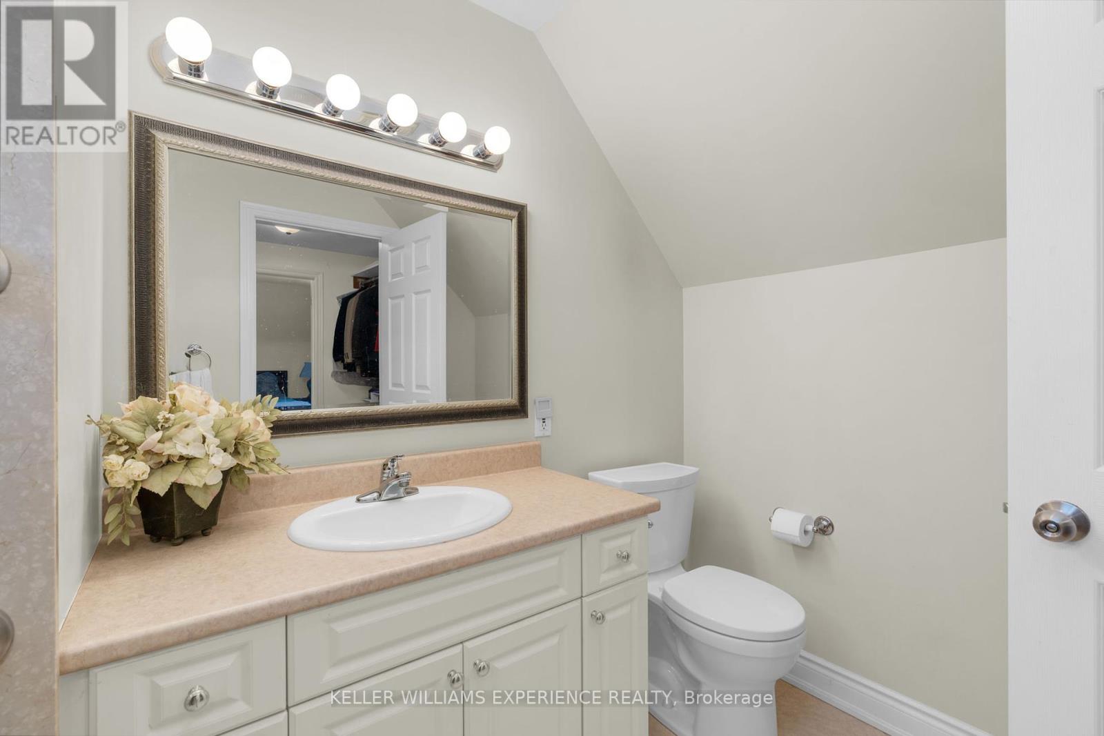 1202 Greening Avenue, Mississauga, Ontario  L4Y 1H5 - Photo 15 - W12186815