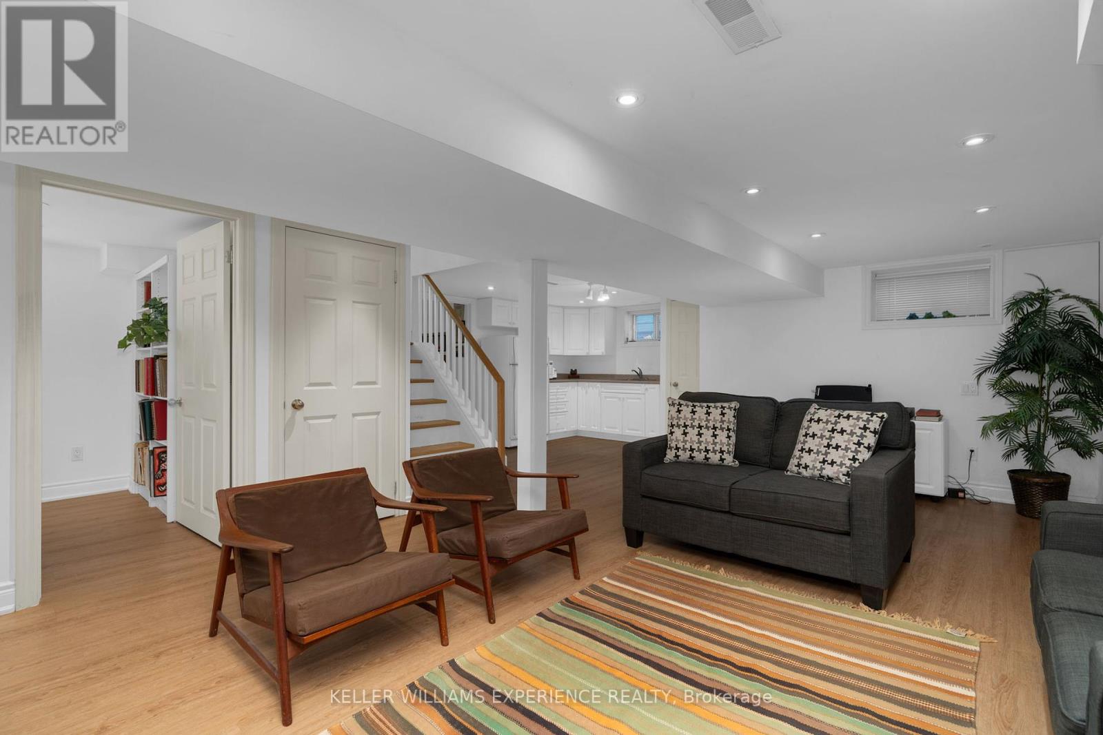 1202 Greening Avenue, Mississauga, Ontario  L4Y 1H5 - Photo 21 - W12186815