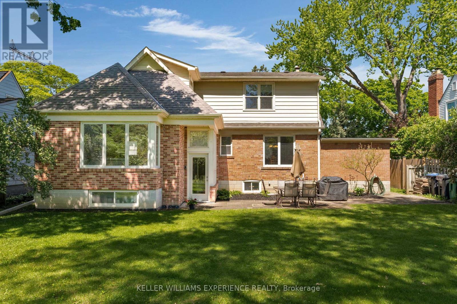 1202 Greening Avenue, Mississauga, Ontario  L4Y 1H5 - Photo 25 - W12186815