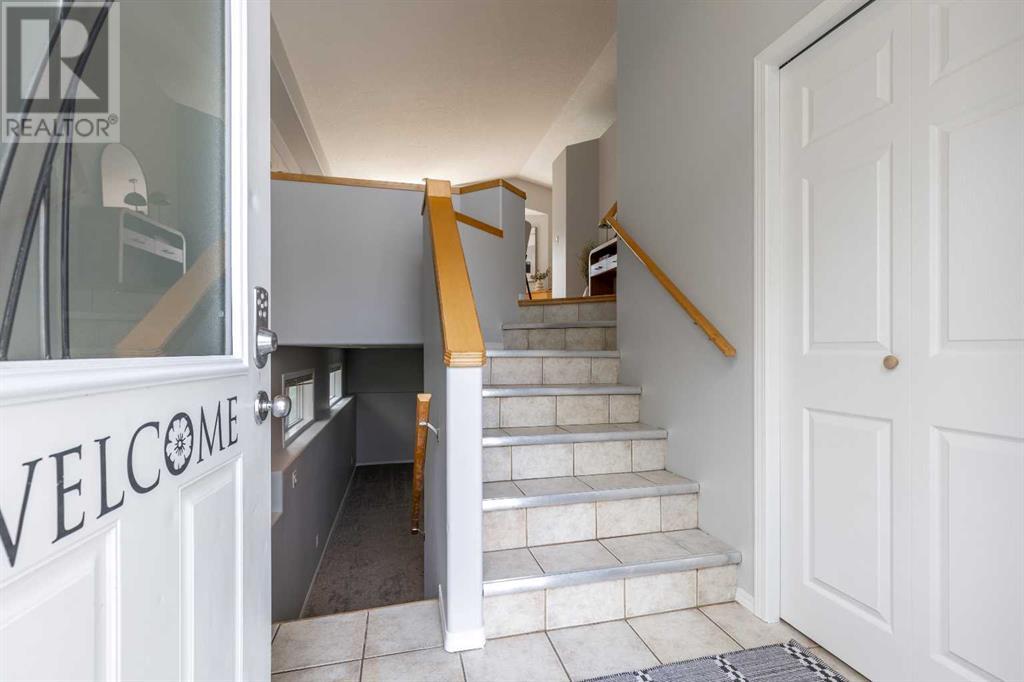 Property at 489 Squamish Lane W image 5