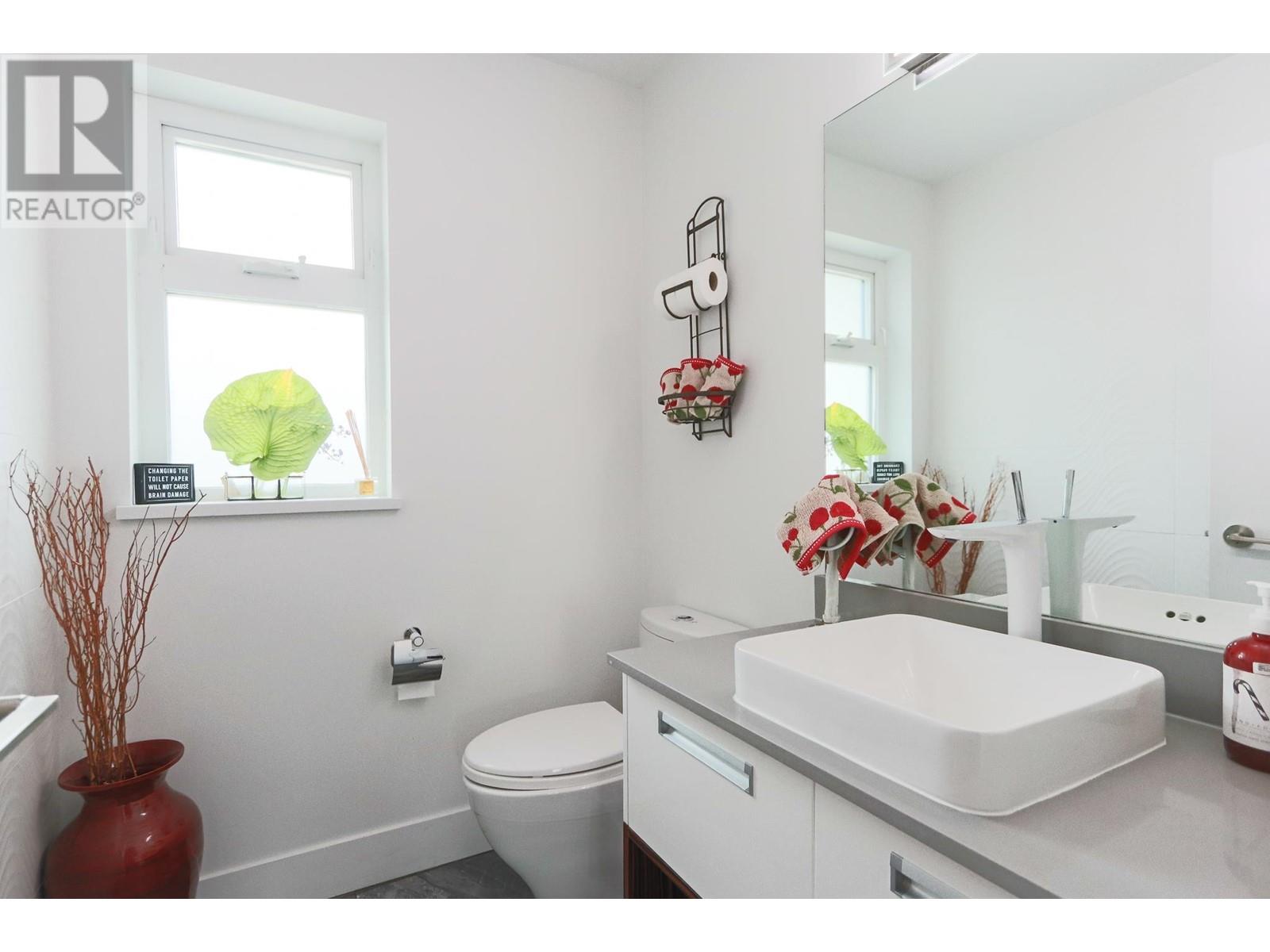 15 2358 Western Avenue, North Vancouver, British Columbia  V7M 2L3 - Photo 17 - R3007446
