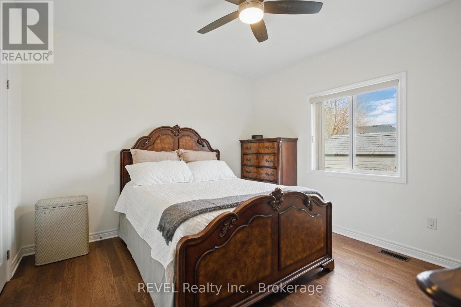 11 Berkshire Drive, St. Catharines, Ontario  L2M 0C2 - Photo 16 - X12186829
