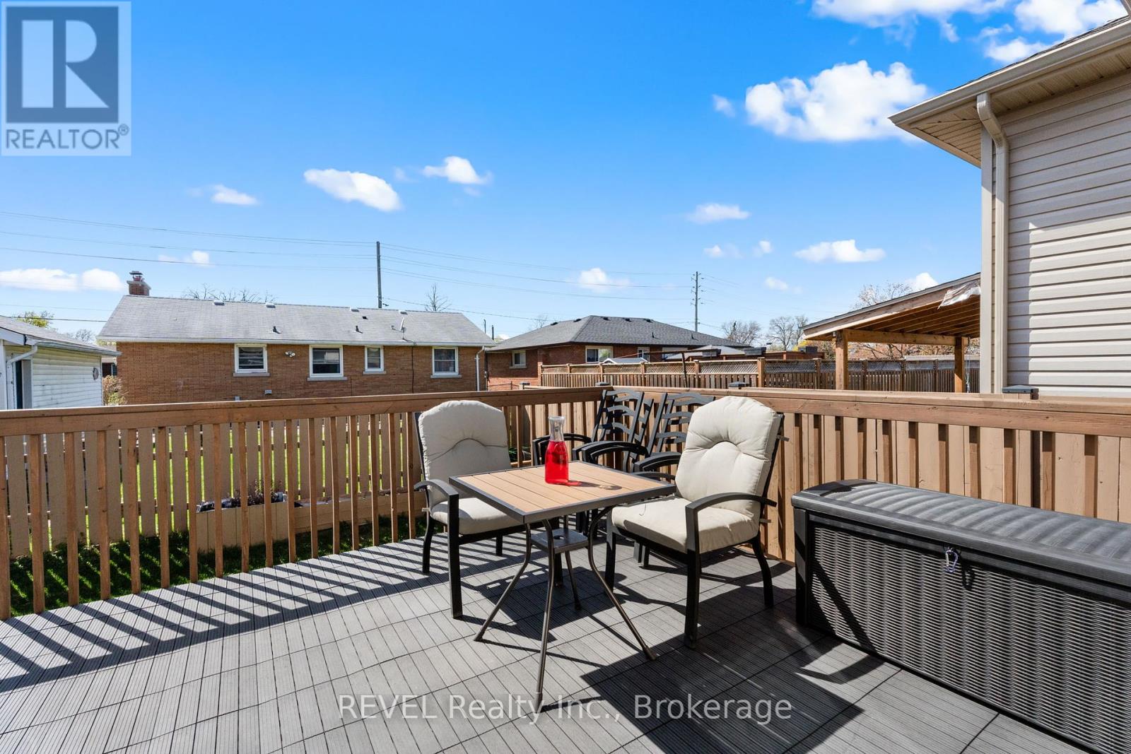 11 Berkshire Drive, St. Catharines, Ontario  L2M 0C2 - Photo 27 - X12186829