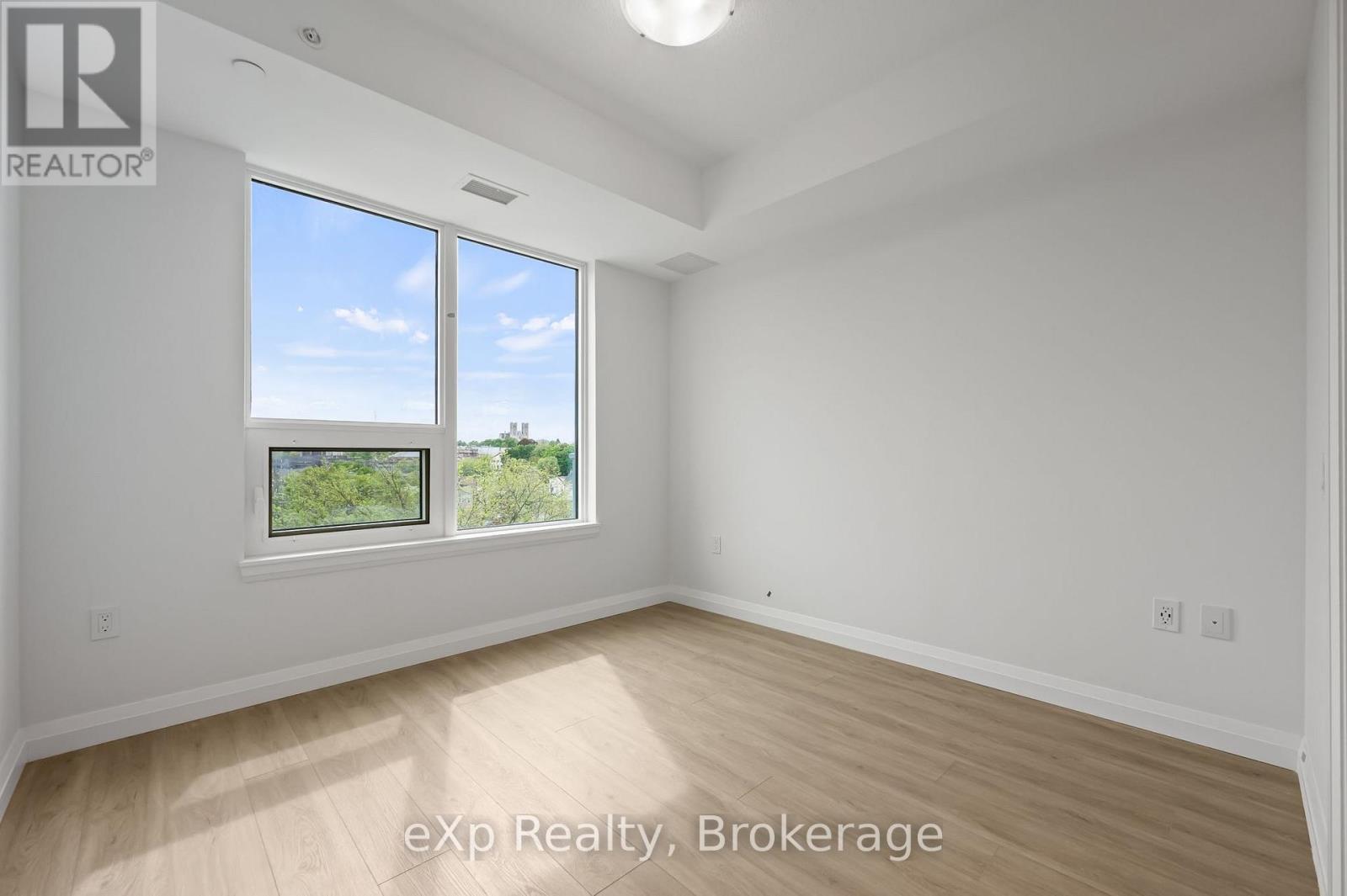 606 - 93 Arthur Street S, Guelph, Ontario N1E 0T3 - Photo 12 - X12186860
