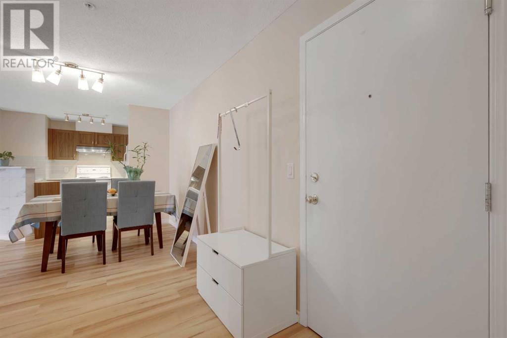 Property at 105, 2000 Somervale Court SW image 3