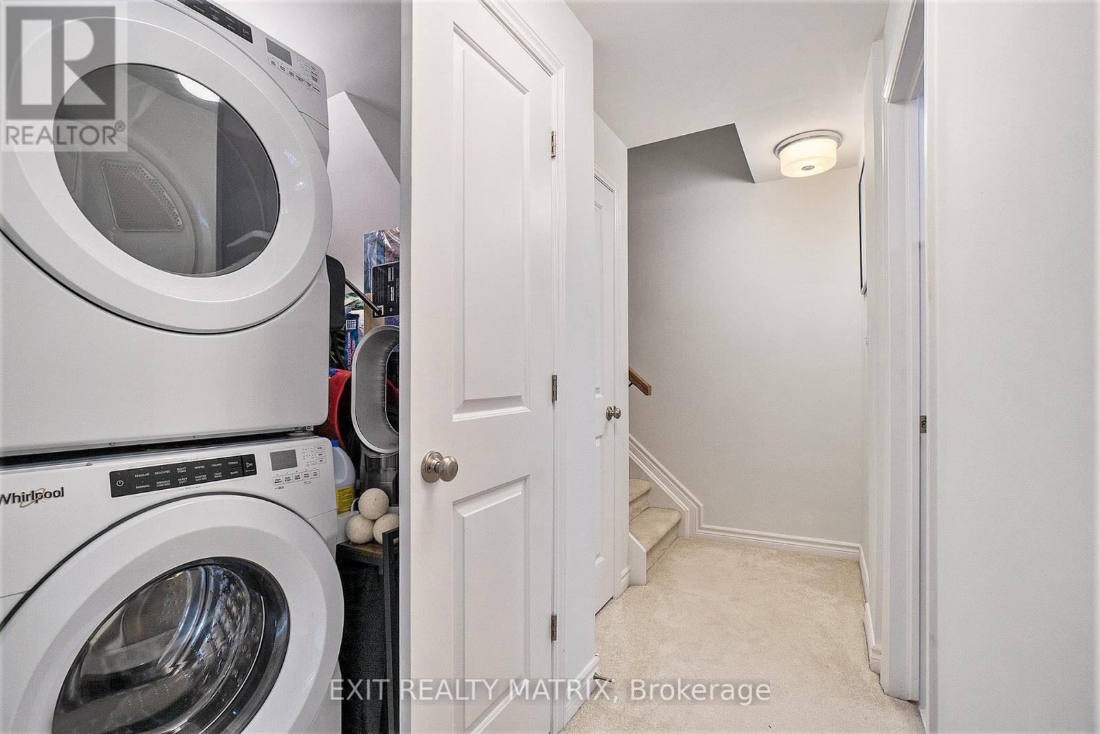 596 Compass Street, Ottawa, Ontario  K1W 0L7 - Photo 17 - X12186840