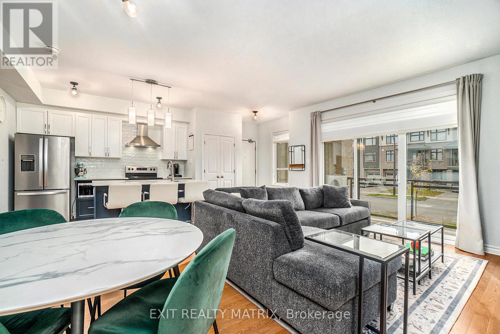596 Compass Street, Ottawa, Ontario  K1W 0L7 - Photo 21 - X12186840