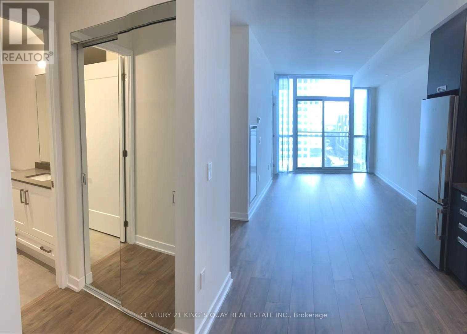 1002 - 99 John Street, Toronto, Ontario  M5V 0S6 - Photo 2 - C12186870