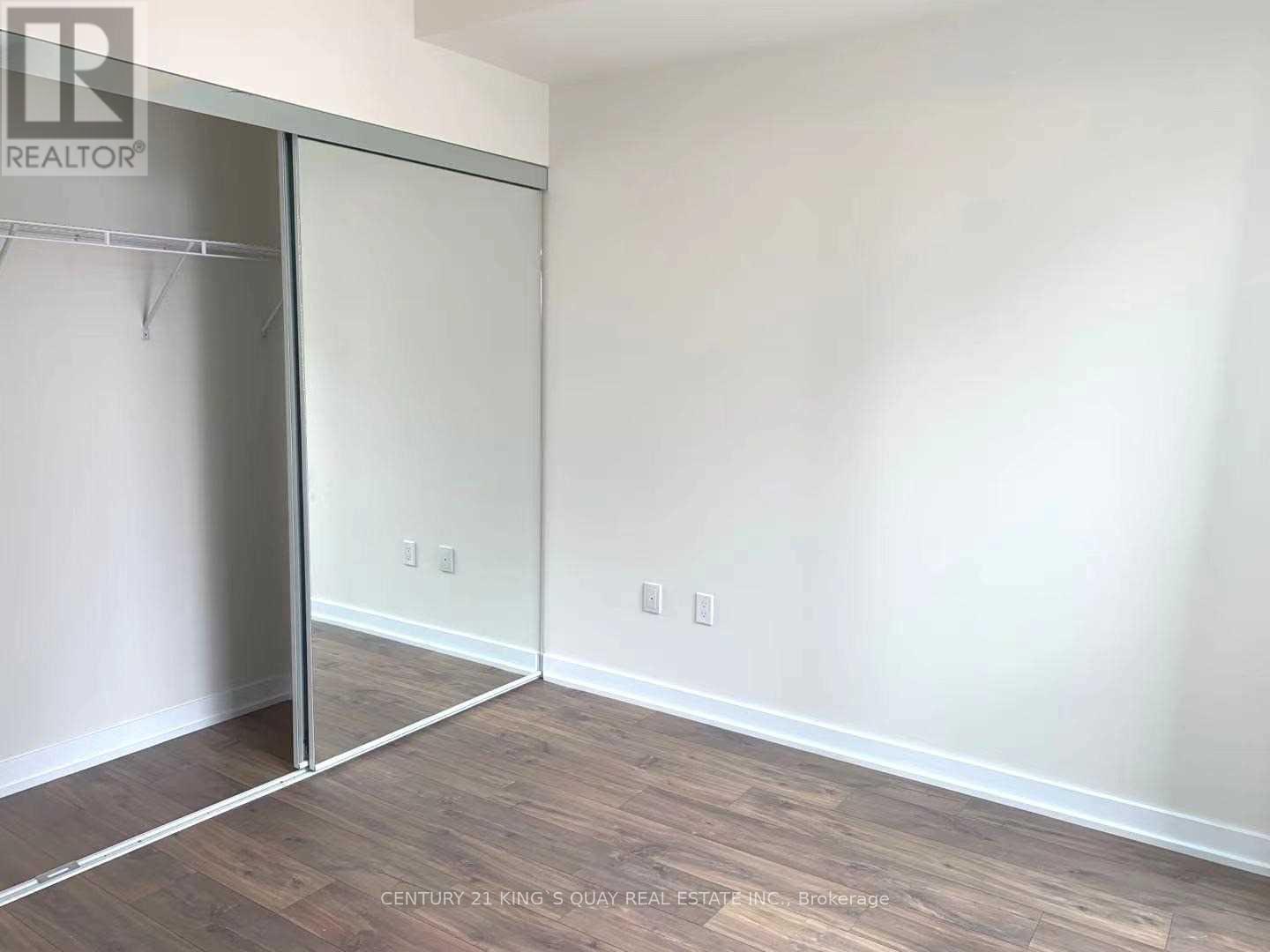 1002 - 99 John Street, Toronto, Ontario  M5V 0S6 - Photo 8 - C12186870