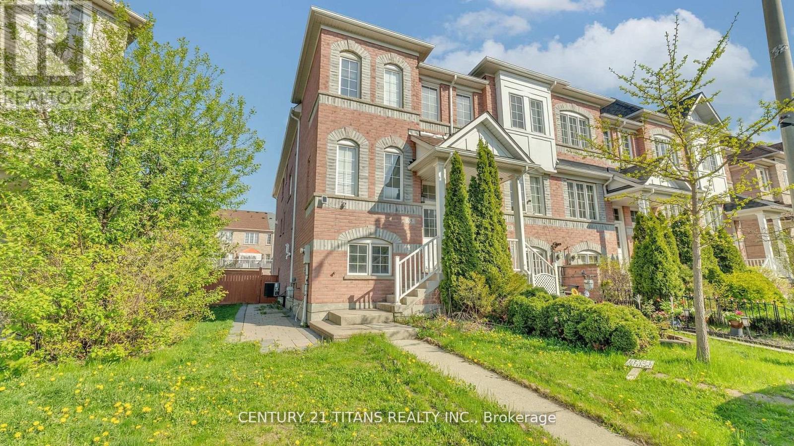 55 WILKES CRESCENT, Toronto, Ontario