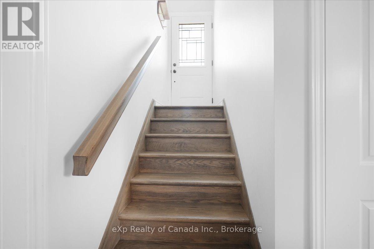 6 - 34 Bain Street, Woodstock, Ontario  N4S 5X8 - Photo 3 - X12186859