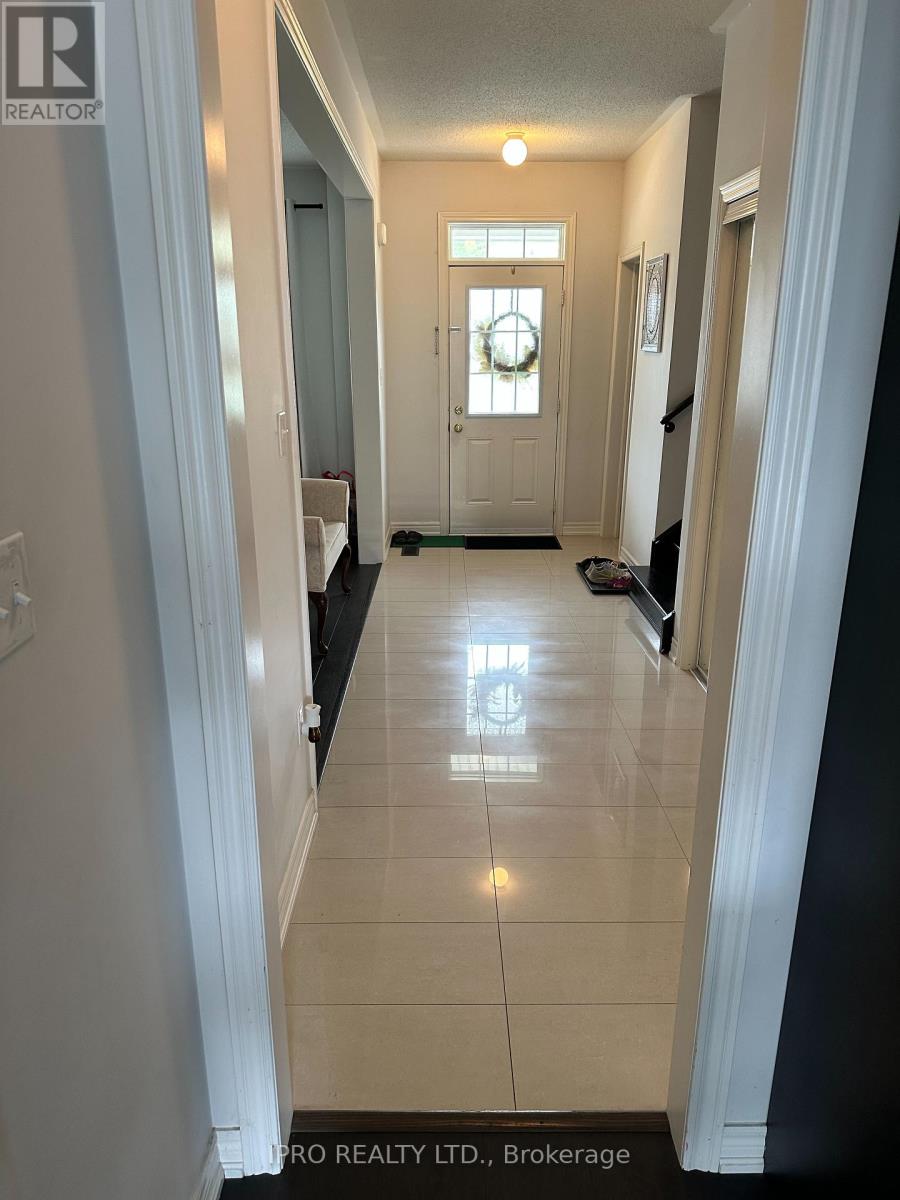 5433 Tenth Line West Line, Mississauga, Ontario  L5M 0V7 - Photo 2 - W12186059