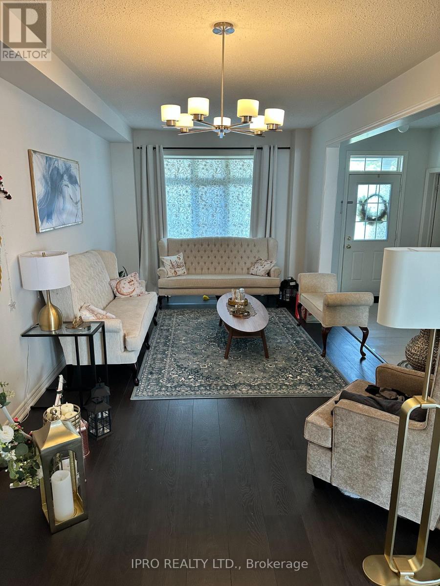 5433 Tenth Line West Line, Mississauga, Ontario  L5M 0V7 - Photo 3 - W12186059