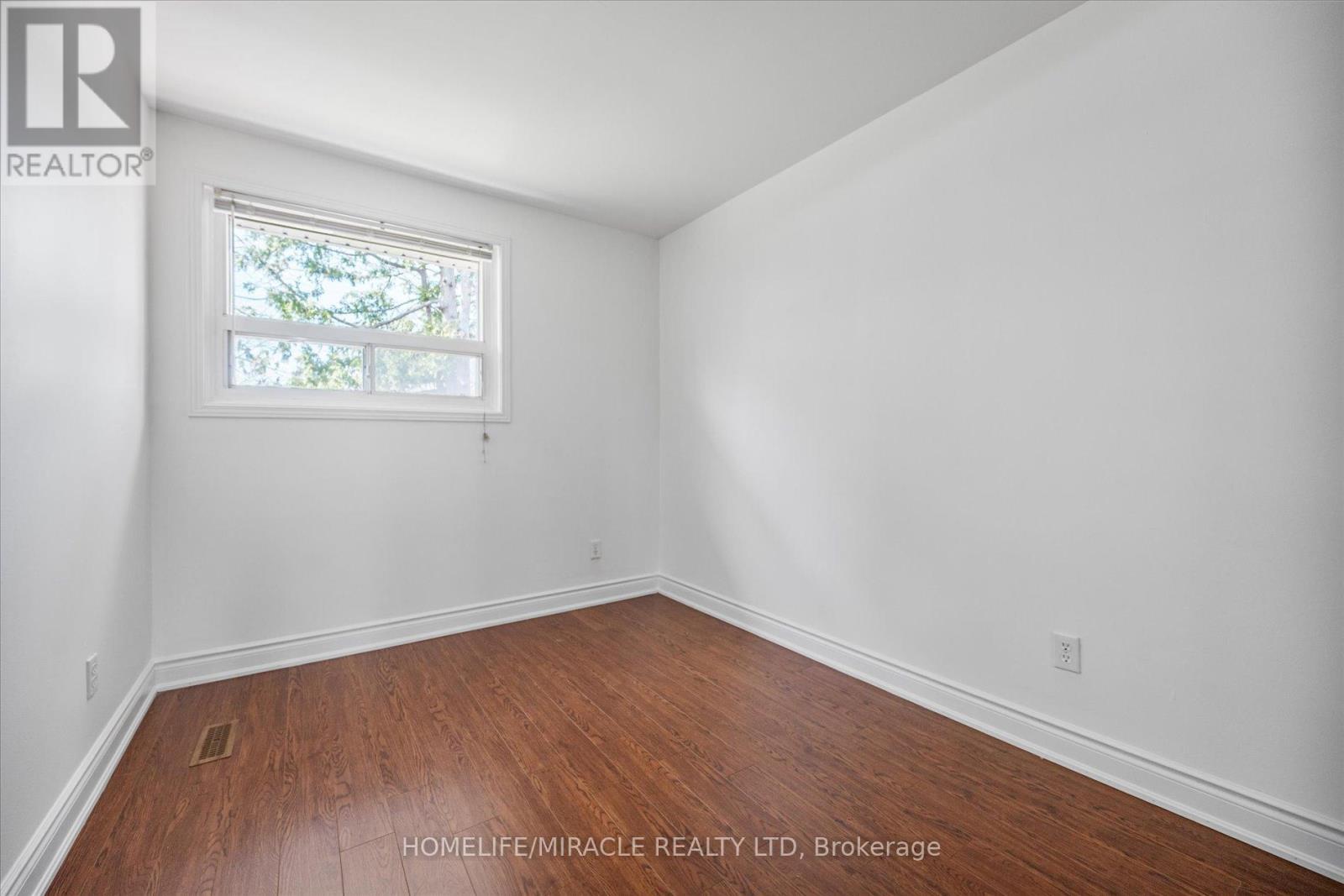 77 Juniper Crescent, Brampton, Ontario  L6S 1J9 - Photo 20 - W12186822