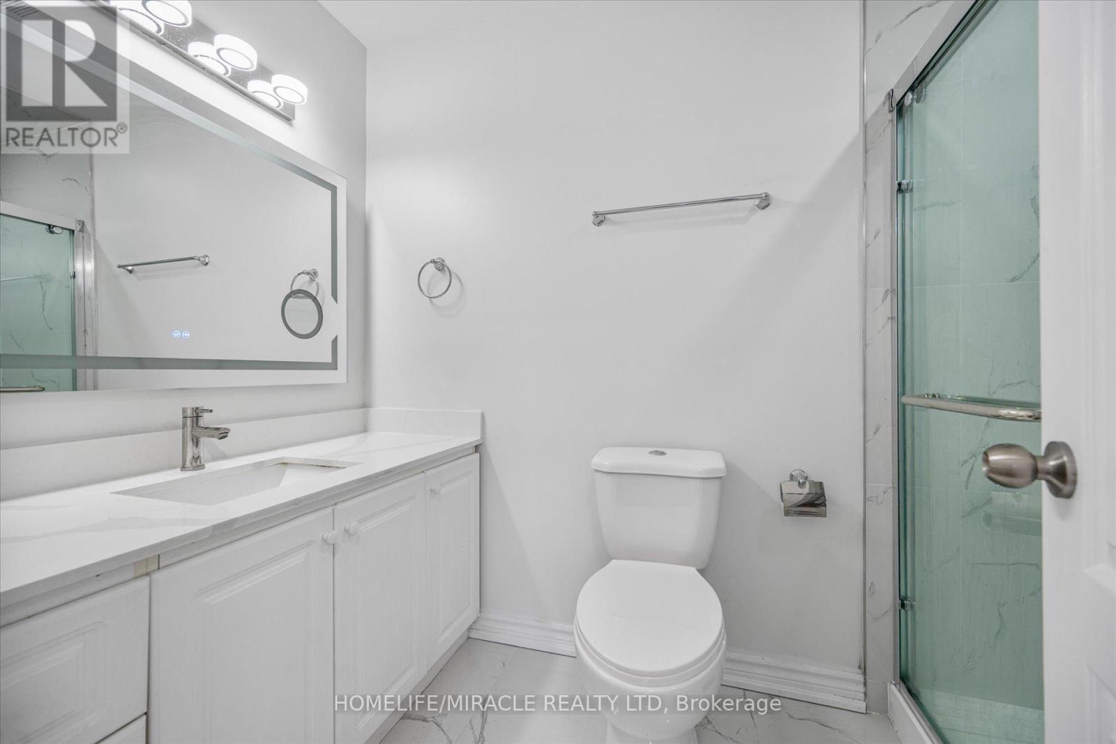 77 Juniper Crescent, Brampton, Ontario  L6S 1J9 - Photo 23 - W12186822