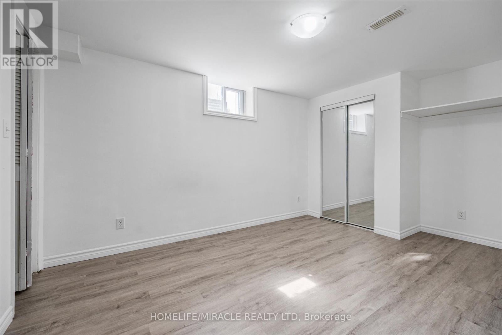 77 Juniper Crescent, Brampton, Ontario  L6S 1J9 - Photo 29 - W12186822