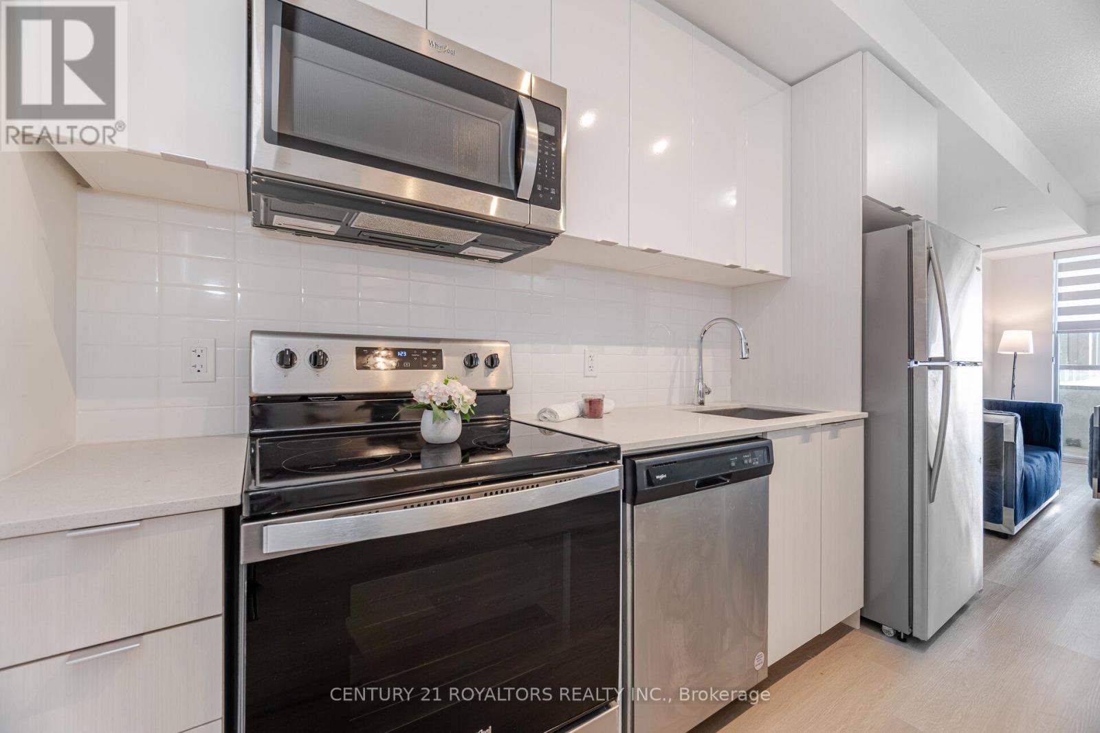 509 - 859 The Queensway, Toronto, Ontario  M8Z 1N8 - Photo 10 - W12186864