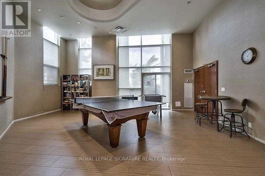 2702 - 220 Burnhamthorpe Road W, Mississauga, Ontario  L5B 4N4 - Photo 20 - W12186871