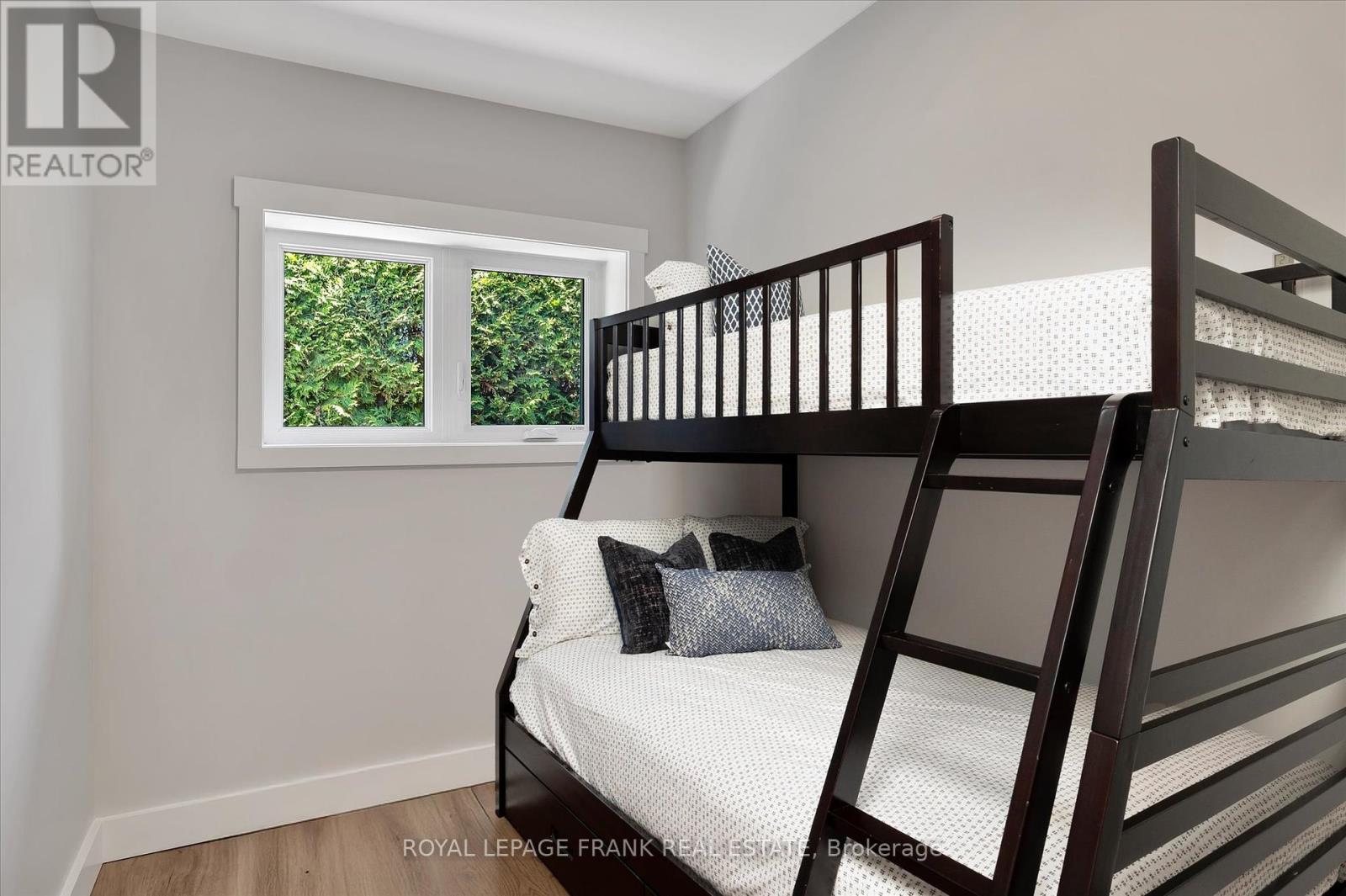 178 Front Street W, Kawartha Lakes (Bobcaygeon), Ontario  K0M 1A0 - Photo 29 - X12064129