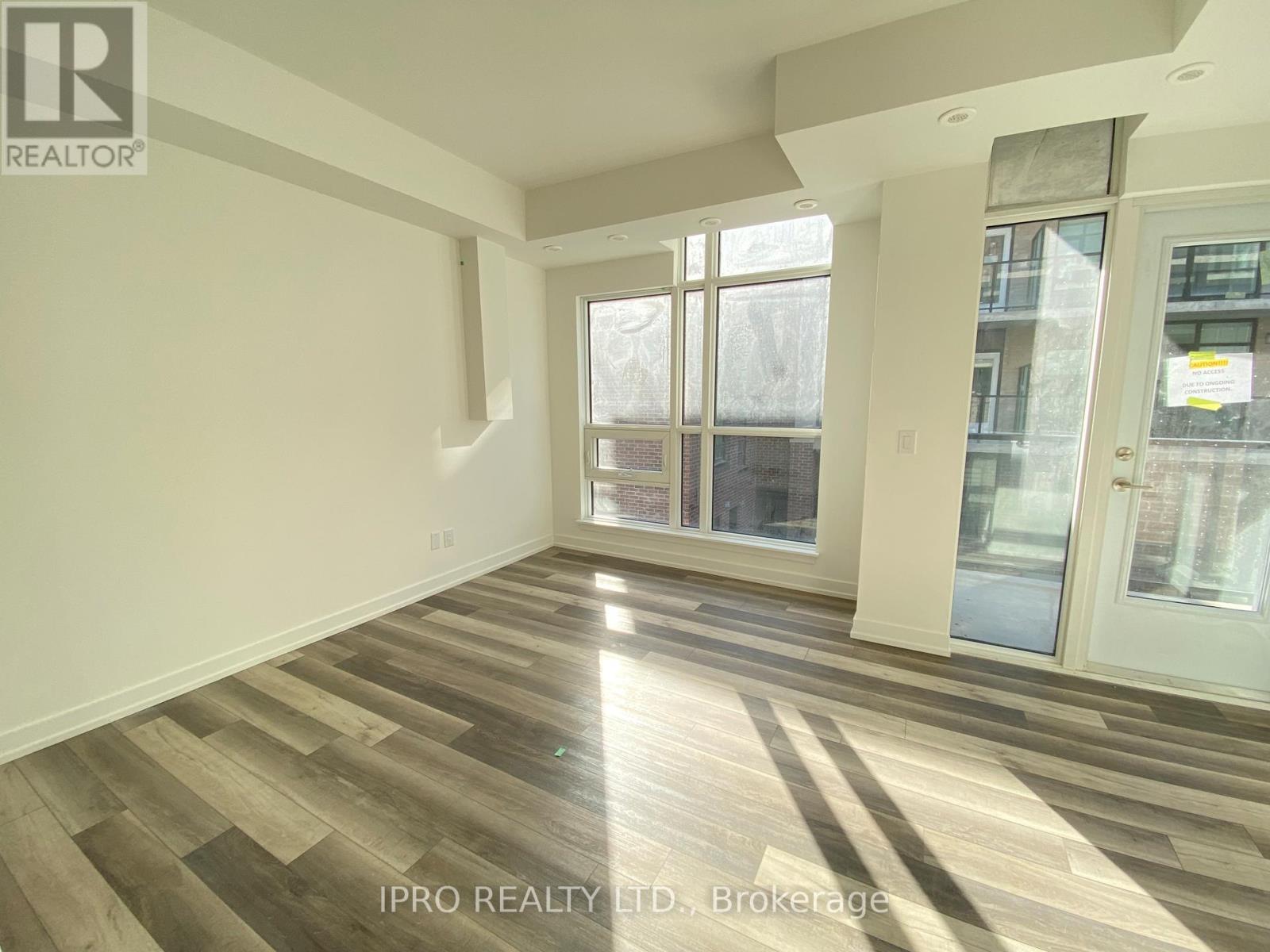 33 - 851 Sheppard Avenue W, Toronto, Ontario  M3H 0G2 - Photo 22 - C12162189