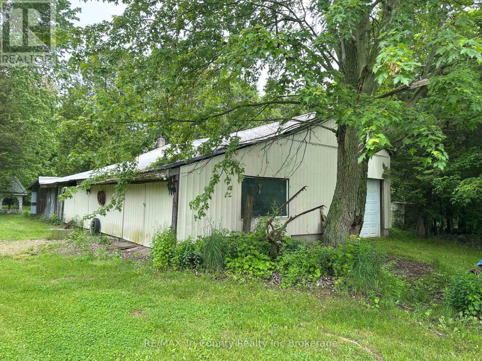 889 Norfolk County 28 Road, Norfolk, Ontario N0E 1G0 - Photo 37 - X12186884