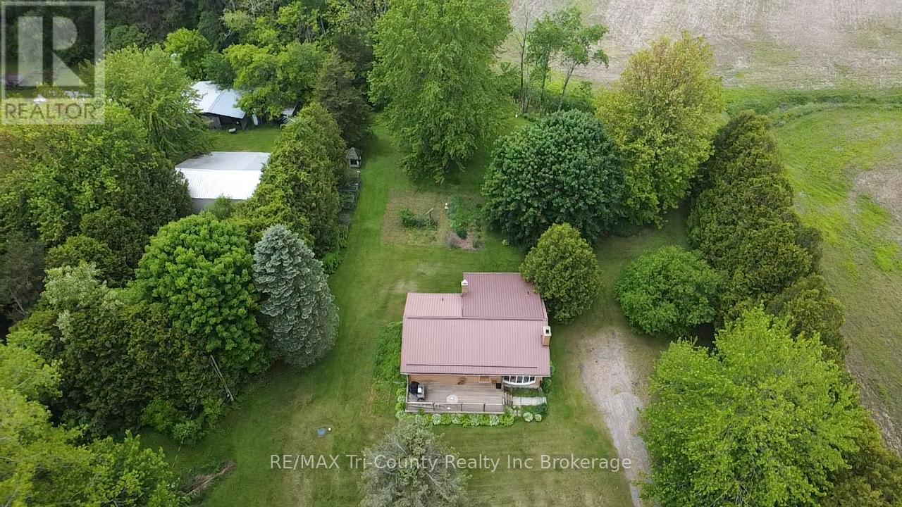889 Norfolk County 28 Road, Norfolk, Ontario N0E 1G0 - Photo 4 - X12186884