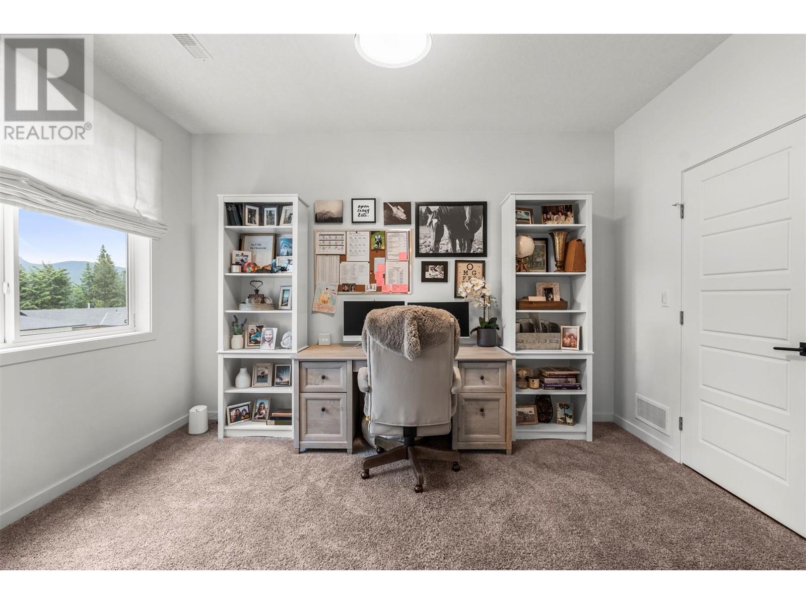 Property at 2118 Mountain View Avenue image 1