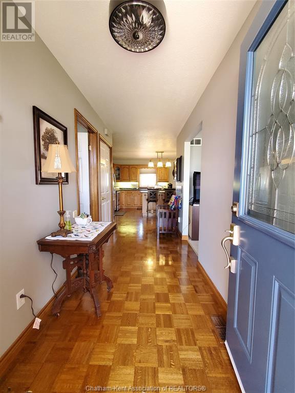 211 Garden Path, Chatham, Ontario  N7L 5M2 - Photo 6 - 25008984