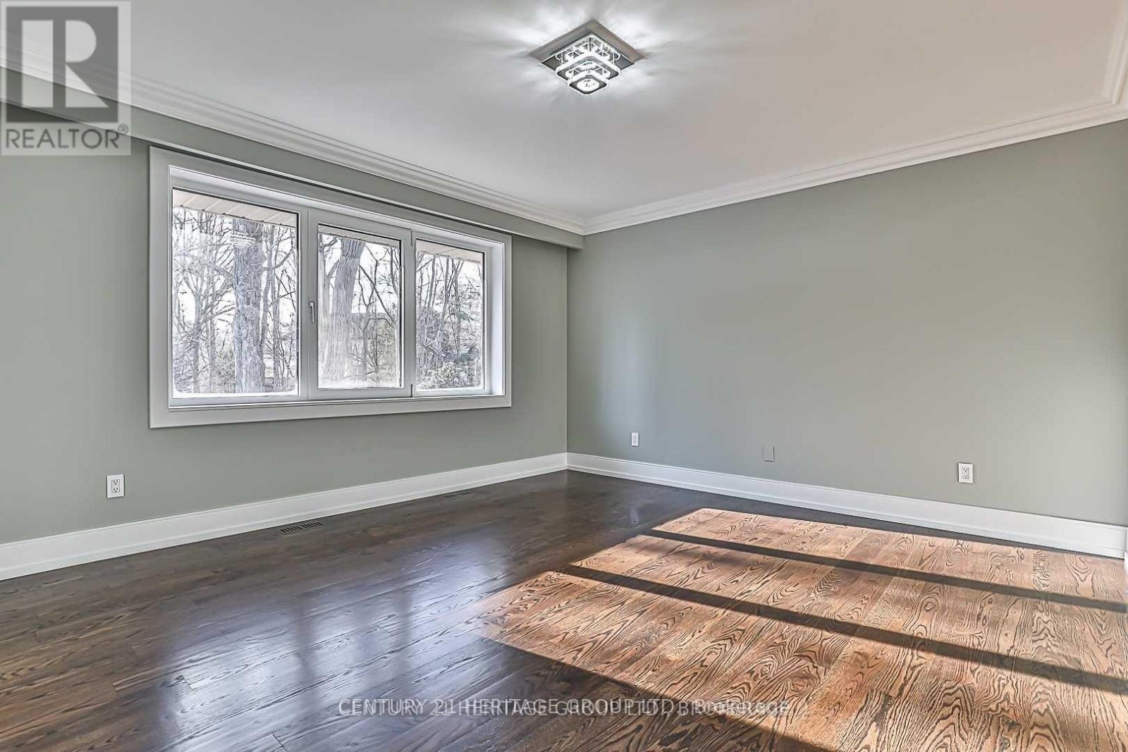 29 Hi Mount Drive, Toronto, Ontario  M2K 1X3 - Photo 21 - C12186885