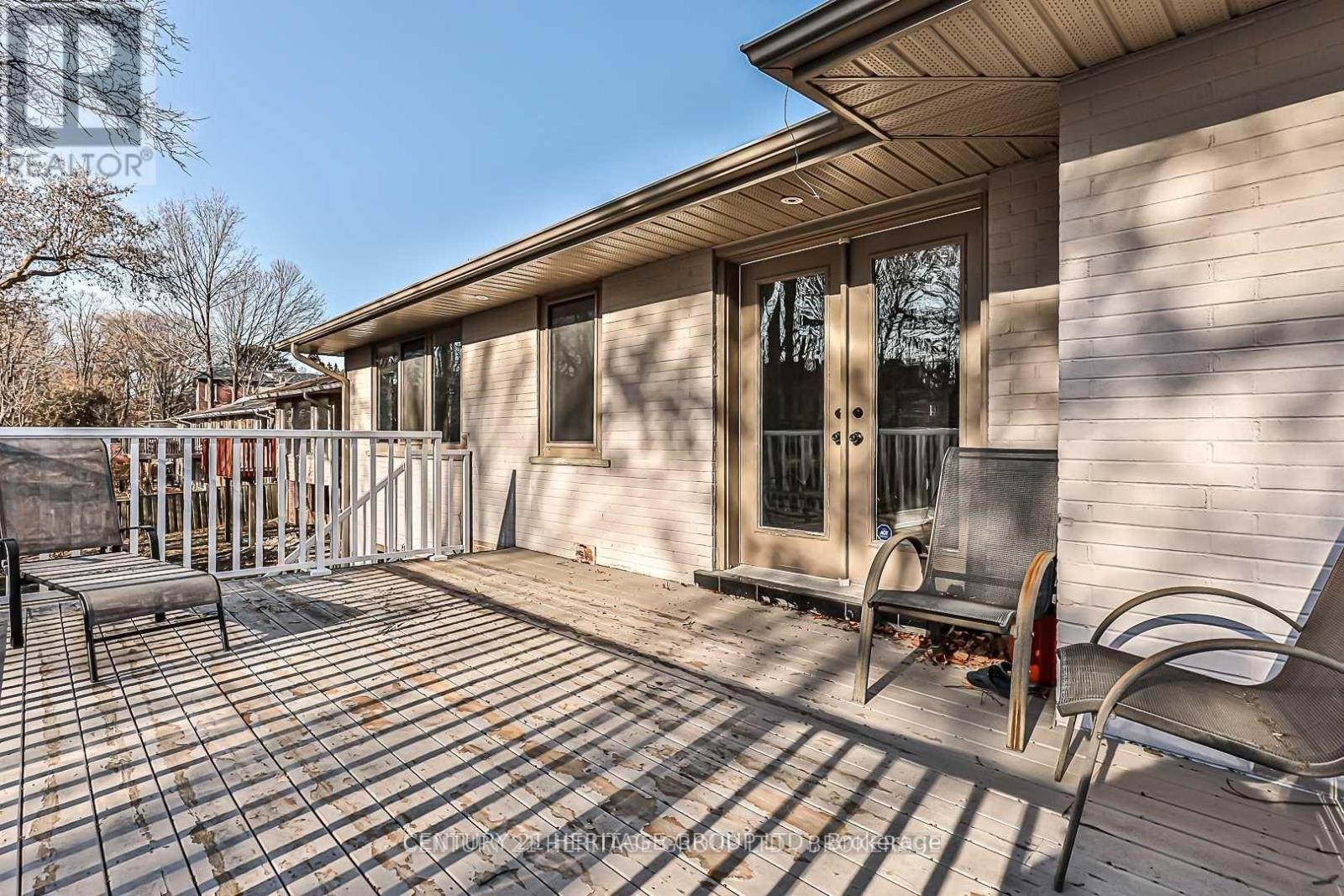 29 Hi Mount Drive, Toronto, Ontario  M2K 1X3 - Photo 30 - C12186885