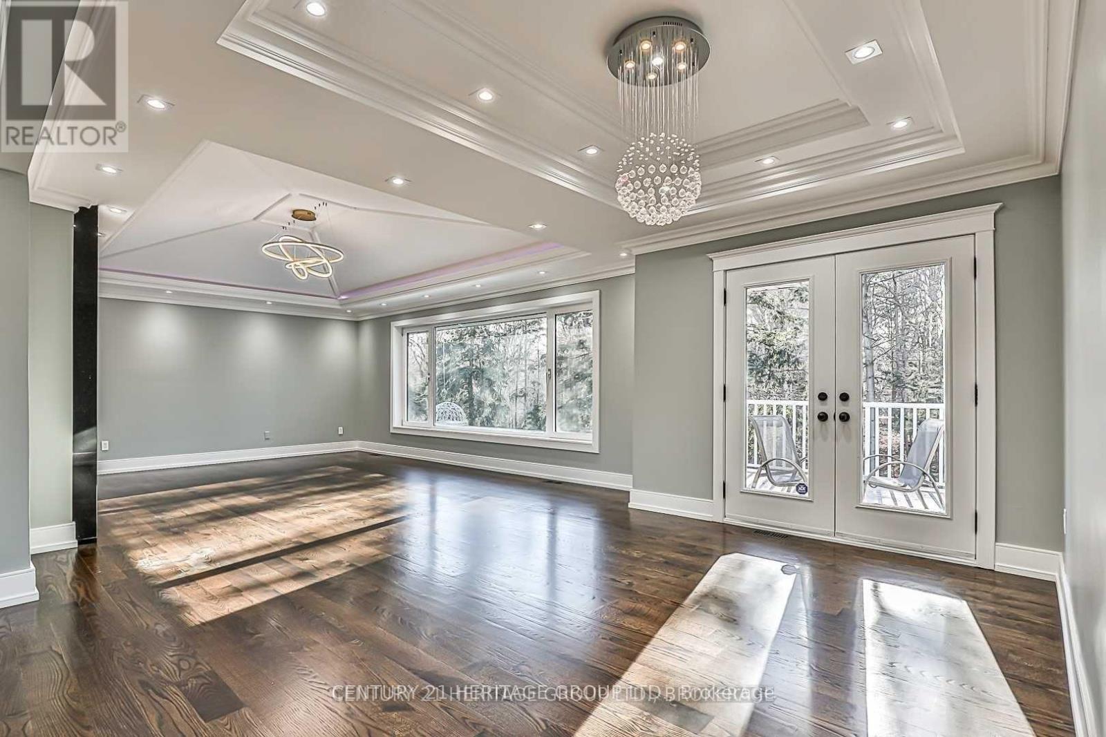 29 Hi Mount Drive, Toronto, Ontario  M2K 1X3 - Photo 6 - C12186885