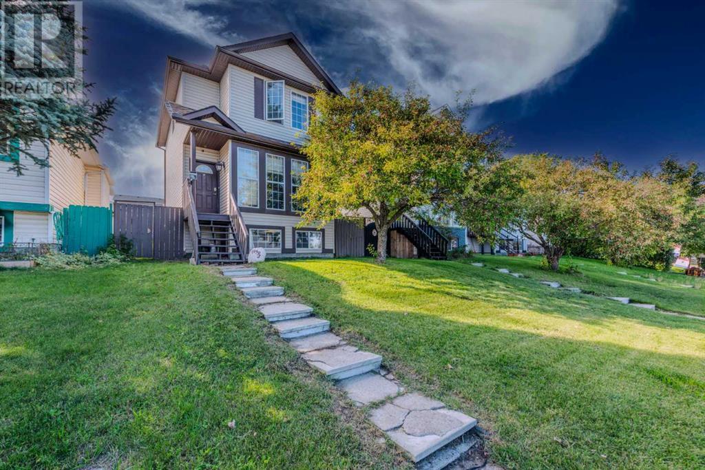 14993 5 Street Sw, Calgary, Alberta  T2Y 3E2 - Photo 1 - A2226537