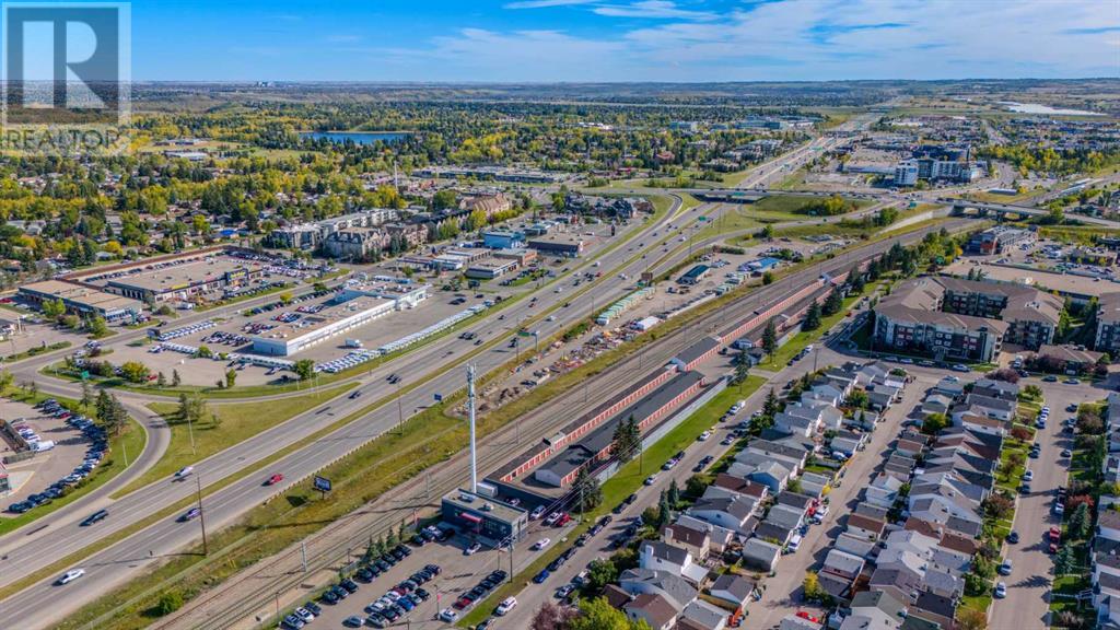14993 5 Street Sw, Calgary, Alberta  T2Y 3E2 - Photo 5 - A2226537