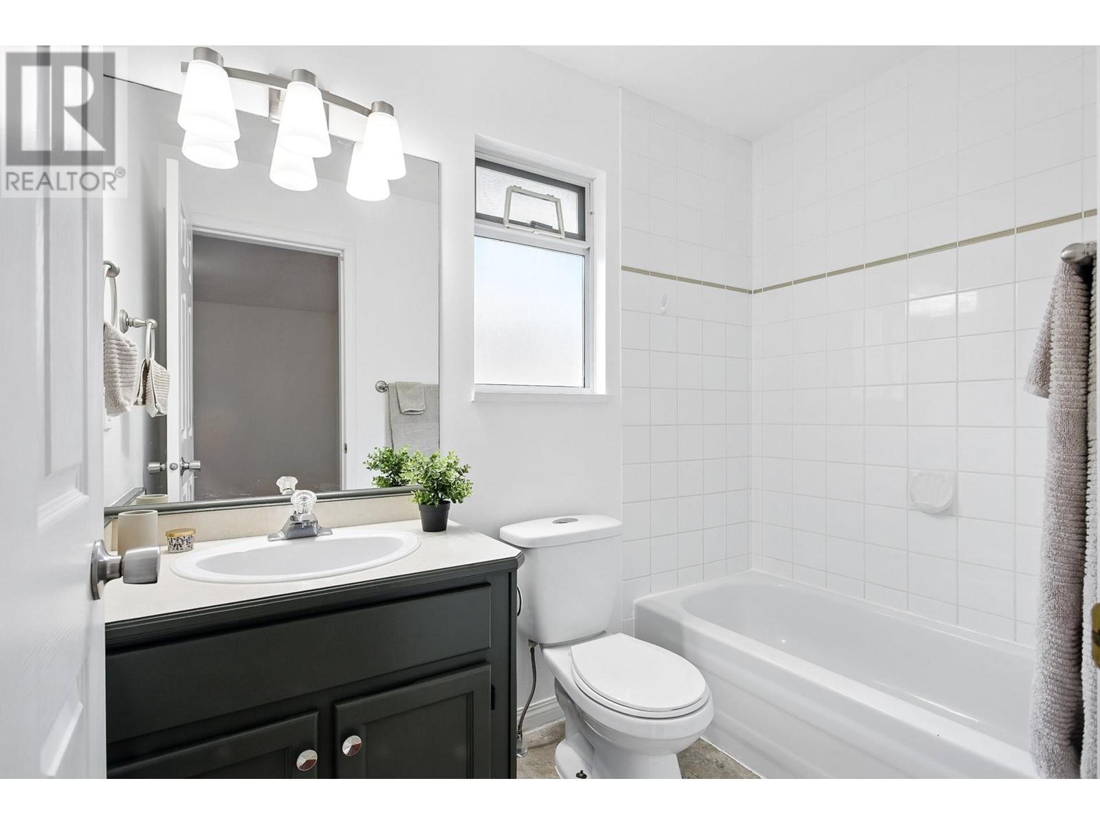 11684 206a Street, Maple Ridge, British Columbia  V2X 0X8 - Photo 16 - R3009238