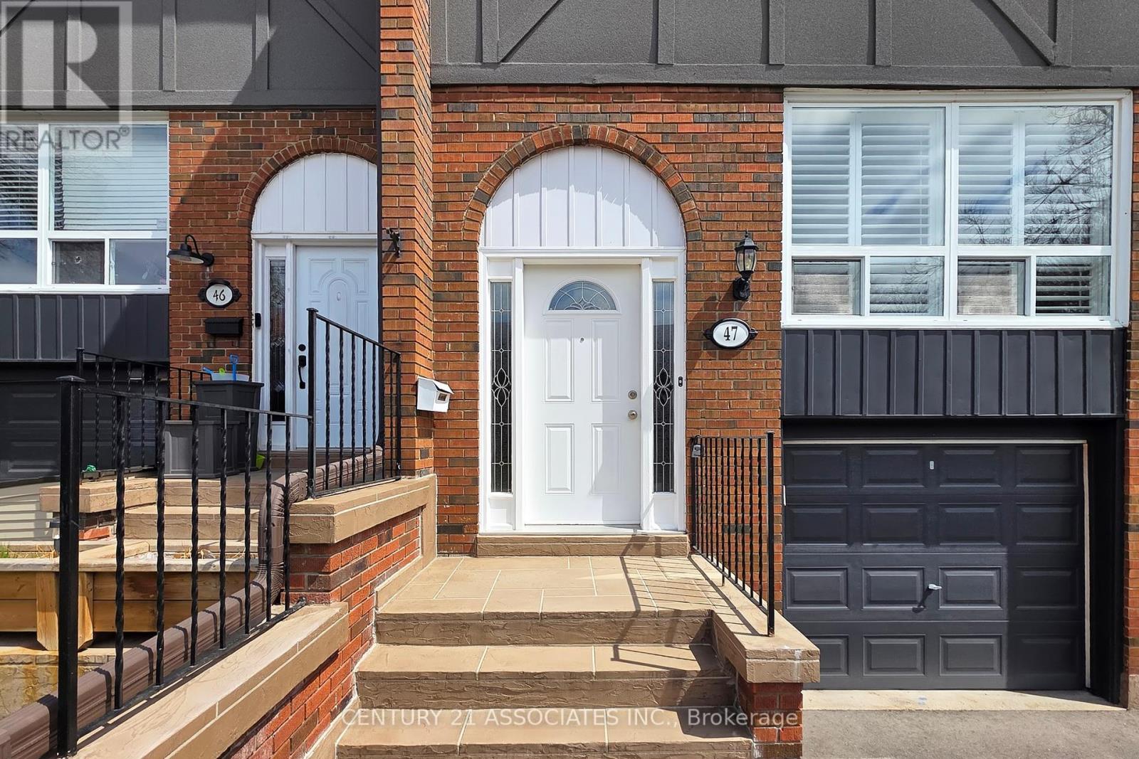 Property at 47 - 1616 HAIG BOULEVARD image 2