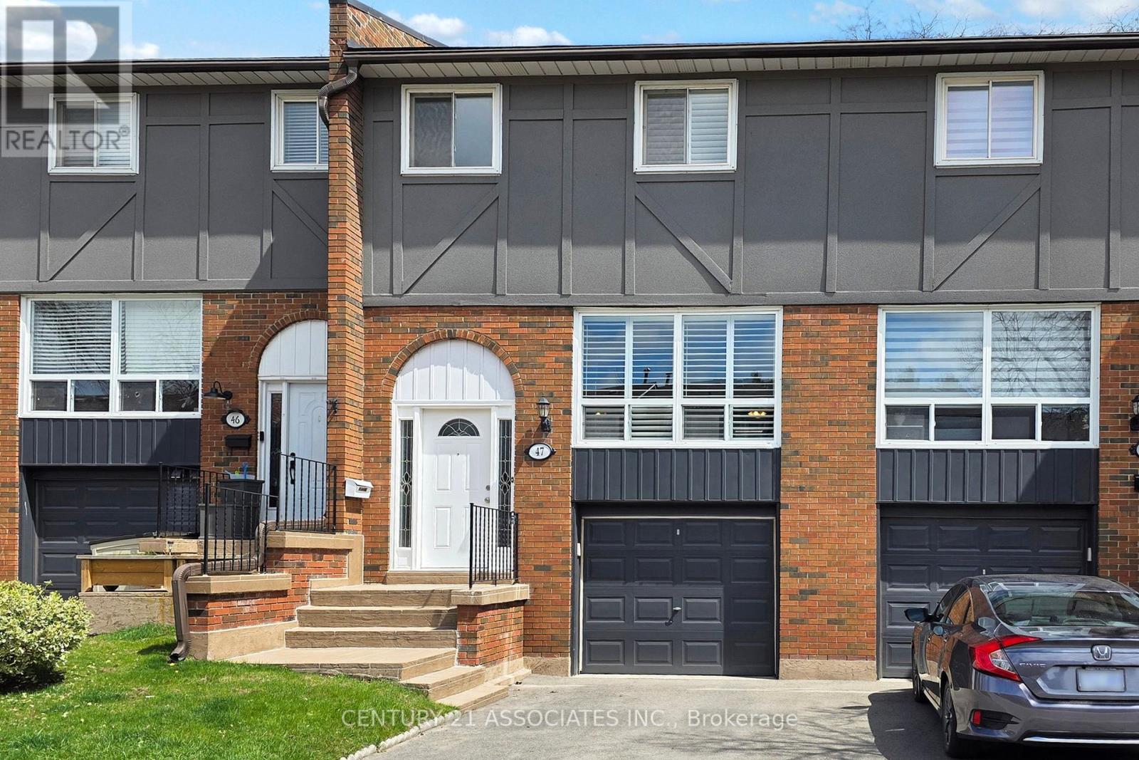 Property at 47 - 1616 HAIG BOULEVARD image 1