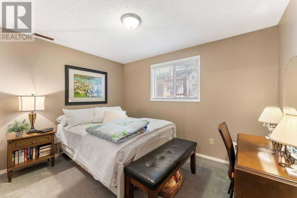 10 Hunters Gate, Okotoks, Alberta  T1S 1K9 - Photo 31 - A2224649