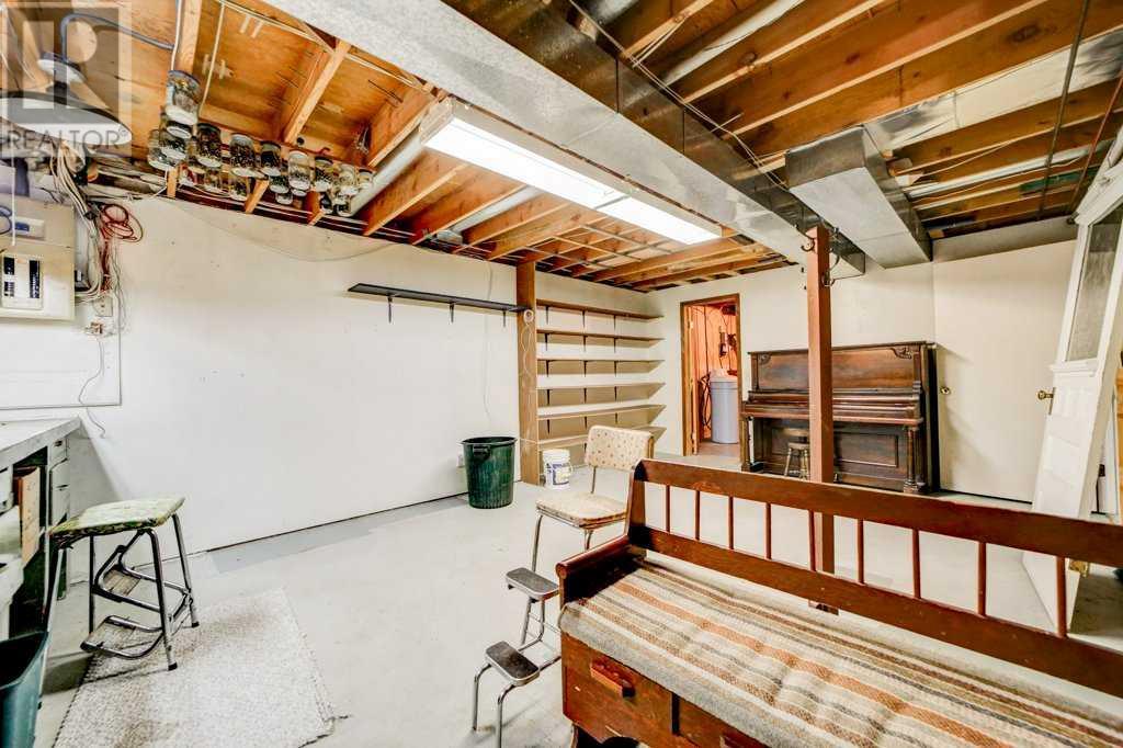 8510 27 Avenue, Coleman, Alberta  T0K 0M0 - Photo 35 - A2226398