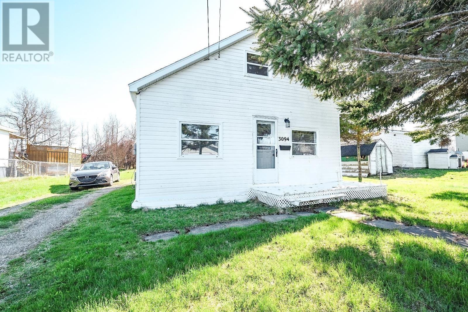 3094 East Avenue, New Waterford, Nova Scotia  B1H 1S1 - Photo 1 - 202510146