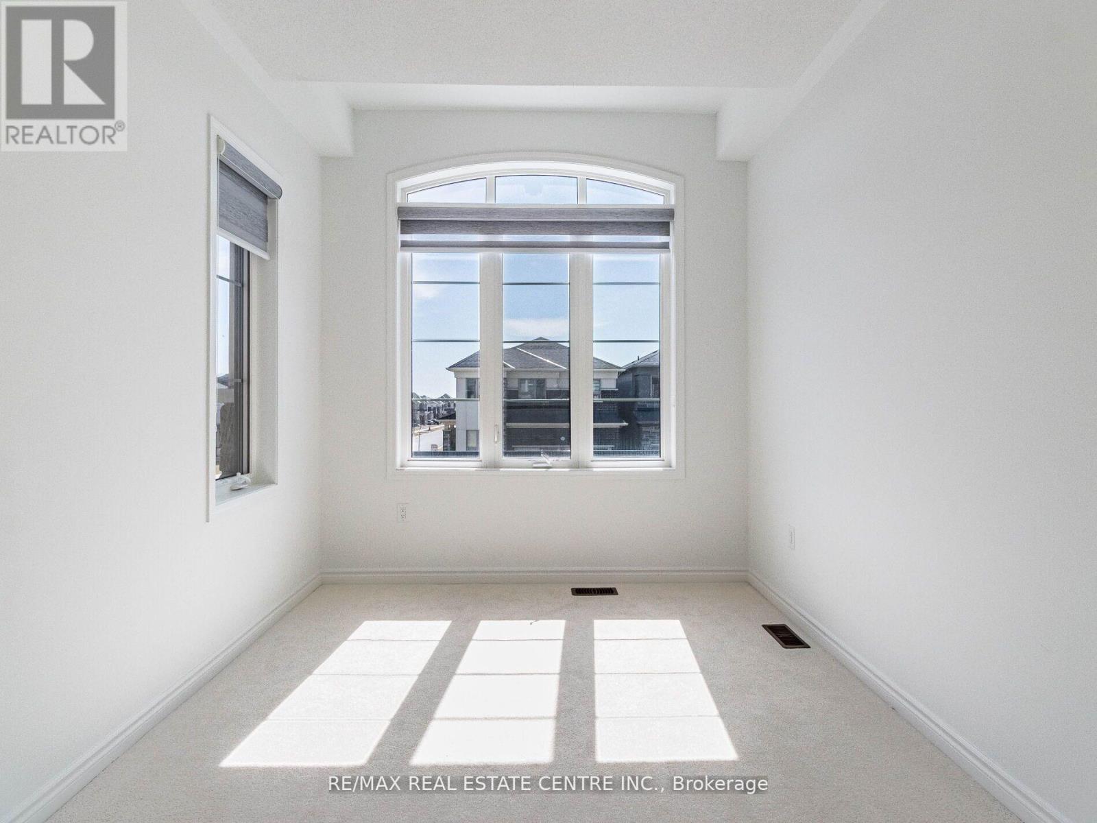 1577 Scarlett Trail, Pickering, Ontario  L0H 1J0 - Photo 19 - E12186900