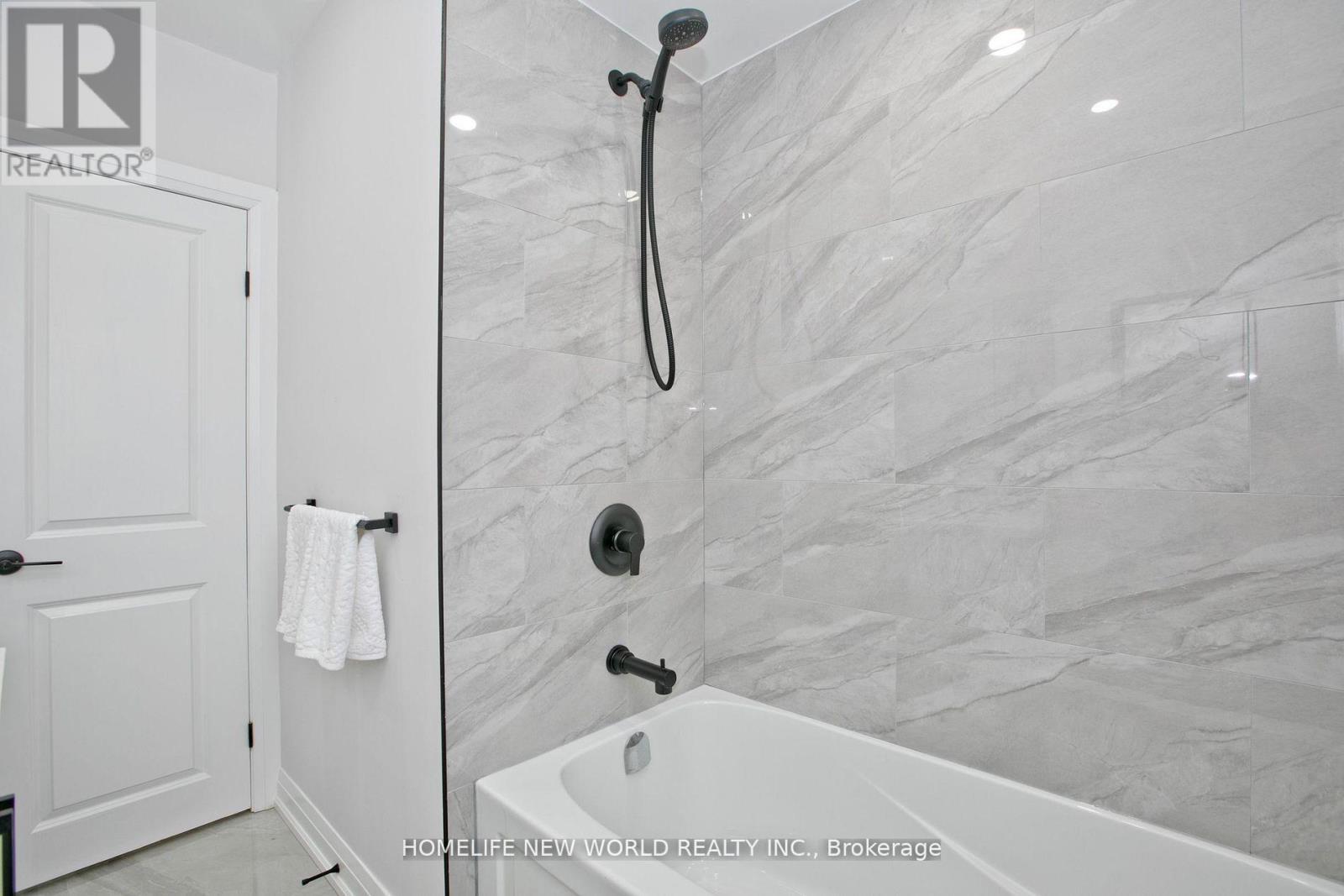 1010 Kennedy Road, Toronto, Ontario  M1P 2K6 - Photo 13 - E12186911